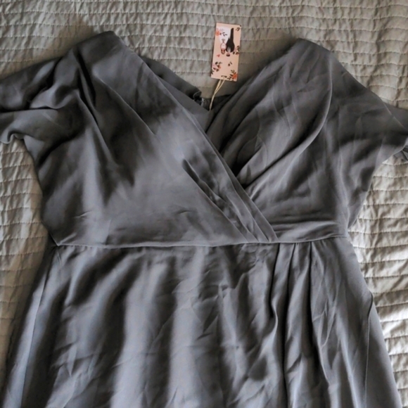 Gray Formal Chiffon Reese Wrap Dress, size 16 - Picture 9 of 14